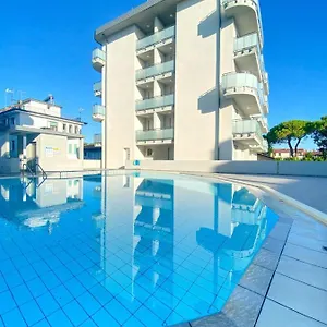  Apartment Trilocale Con Piscina - Agenzia Cocal